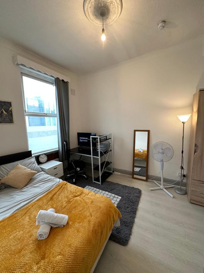 ロンドンSuperb Modern Flat In Kings Crossアパートメント エクステリア 写真